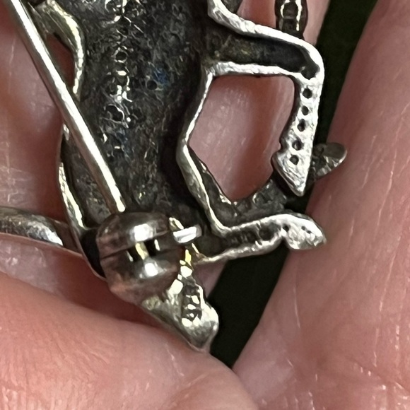 Vintage Sterling Silver Galloping Horse Pin/Pendant - Picture 9 of 12